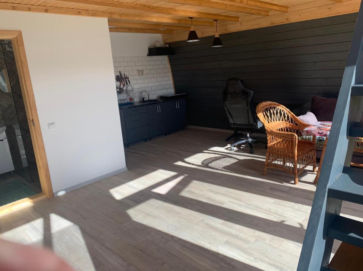 Krym Hotell Jaremtje Exteriör bild