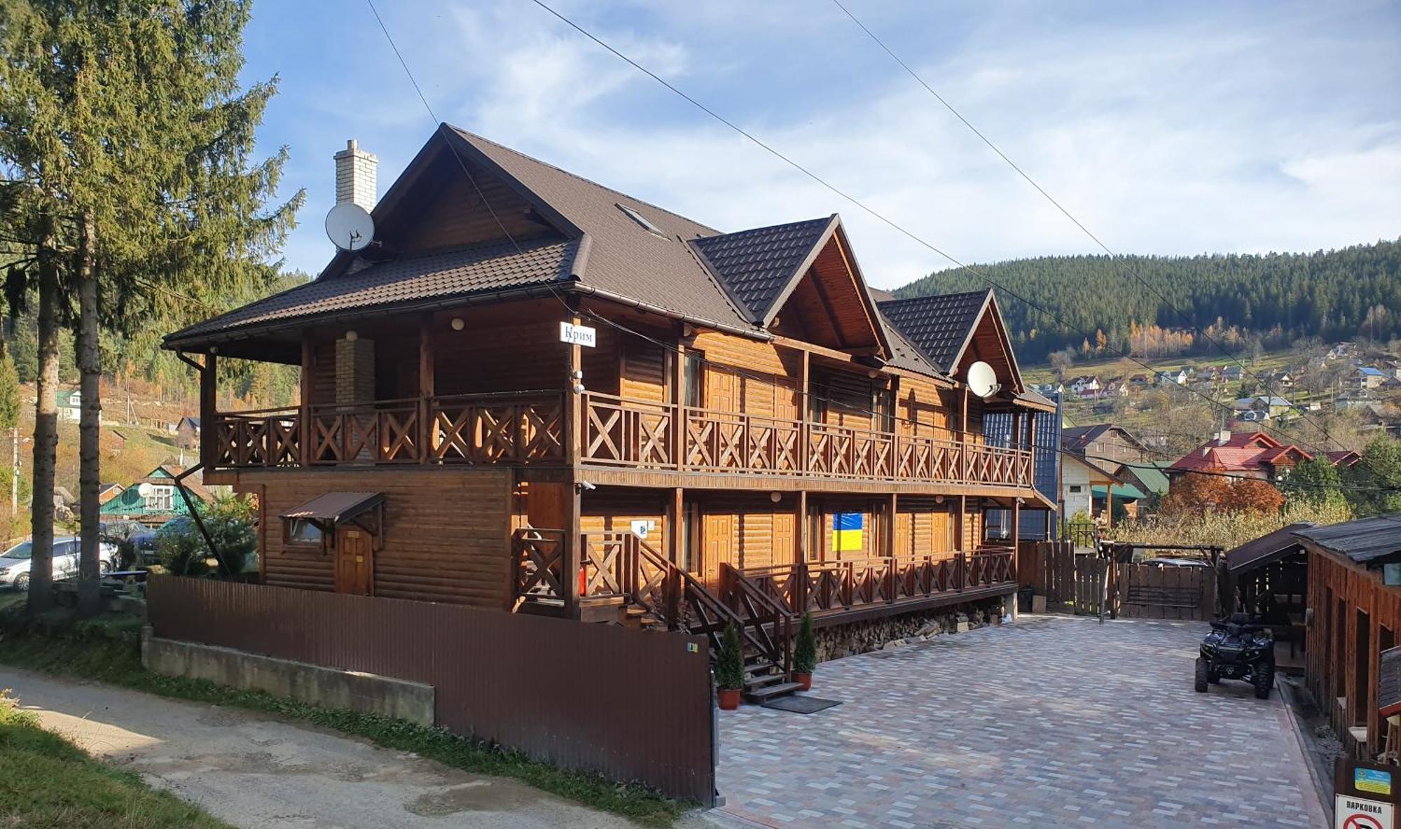 Krym Hotell Jaremtje Exteriör bild