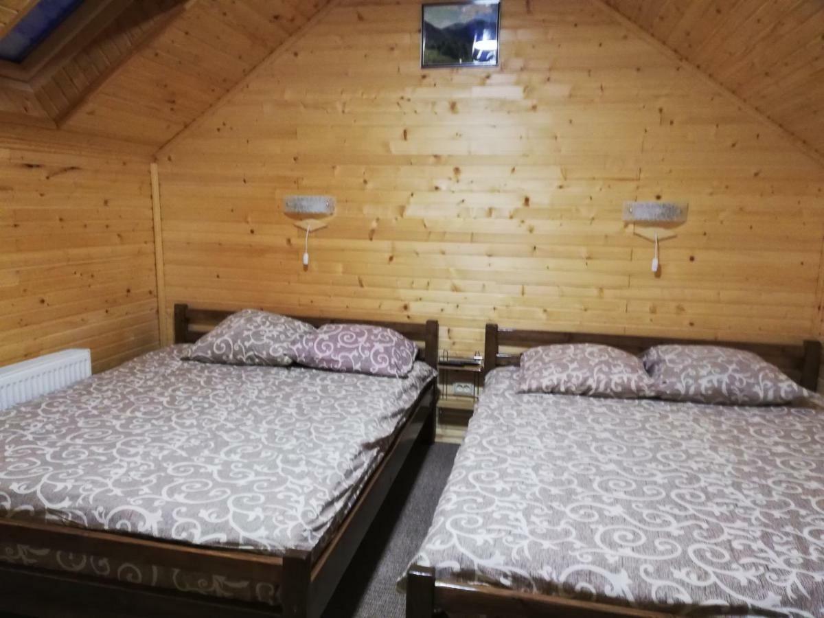 Krym Hotell Jaremtje Exteriör bild